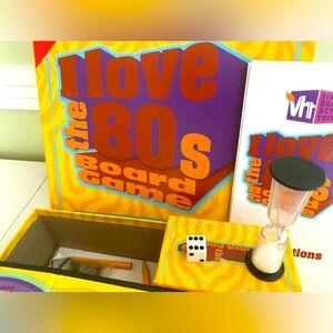 VH-1 “I Love💕the 80’s” Board Game with Fun Boom-Box game pieces & More 80’s Fun